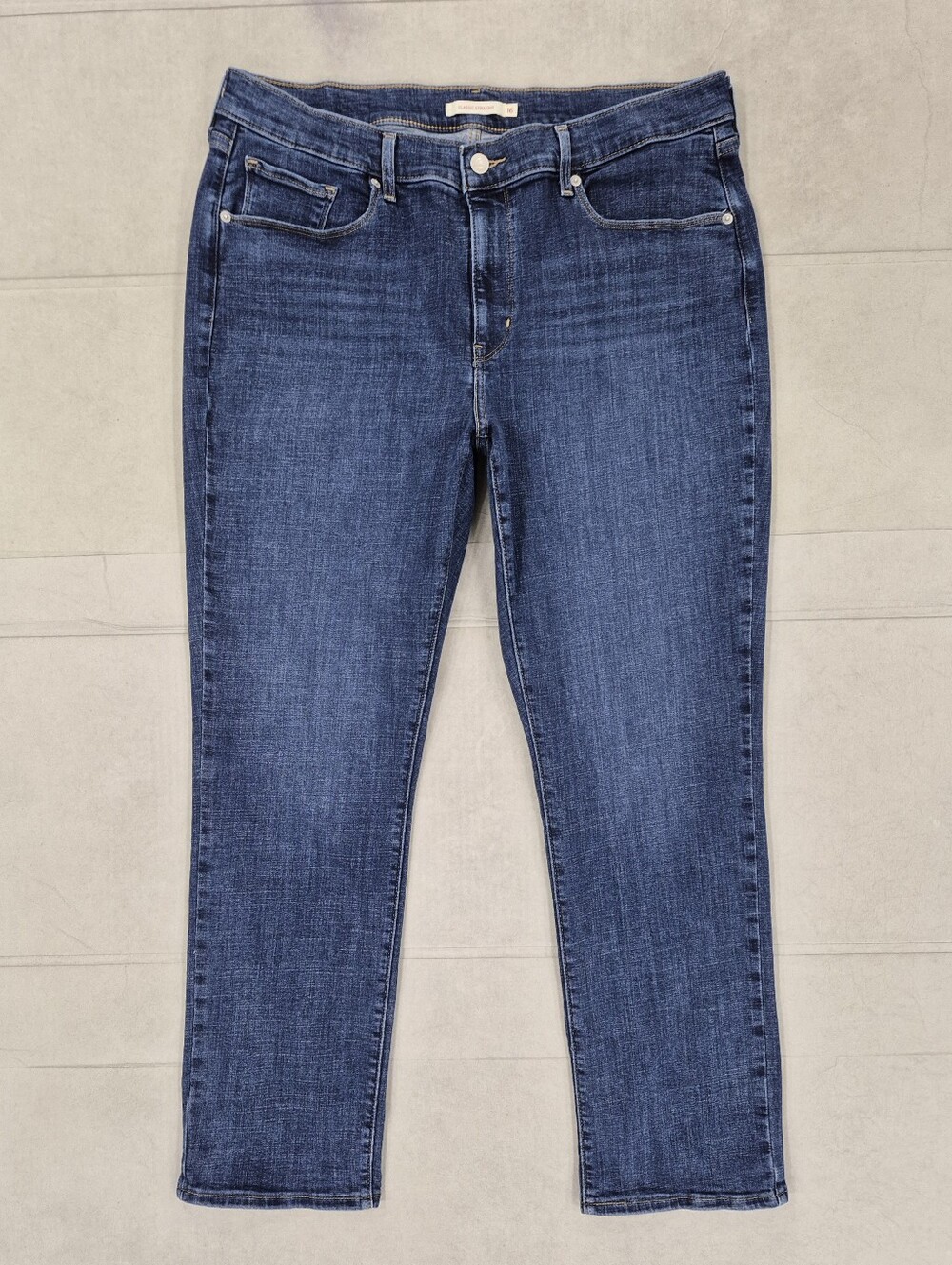 Levi's Classic Straight jeans women's 16 dark wash mid rise stretch